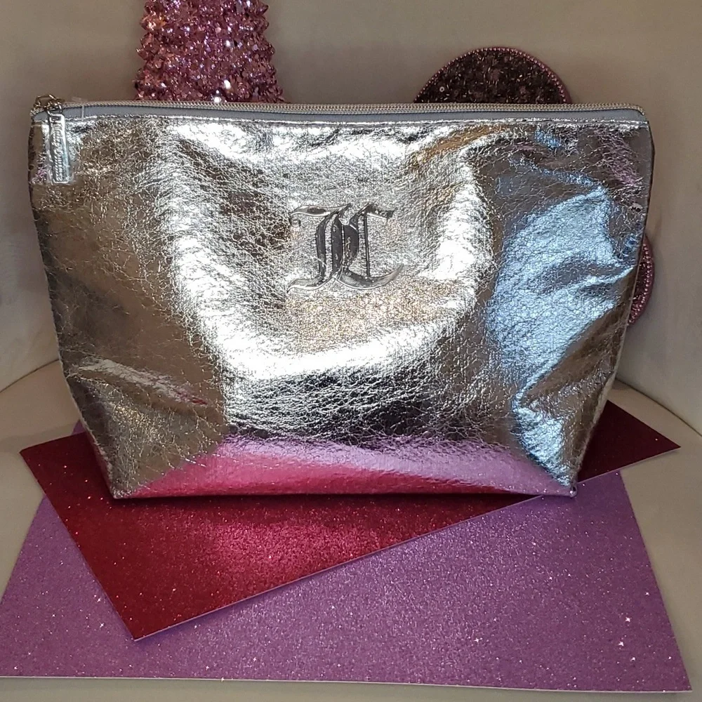 Juicy Couture 💖NWOT💖 Crackled Metallic Silver Large Cosmetic Bag!💖💖💖 - Picture 5 of 9